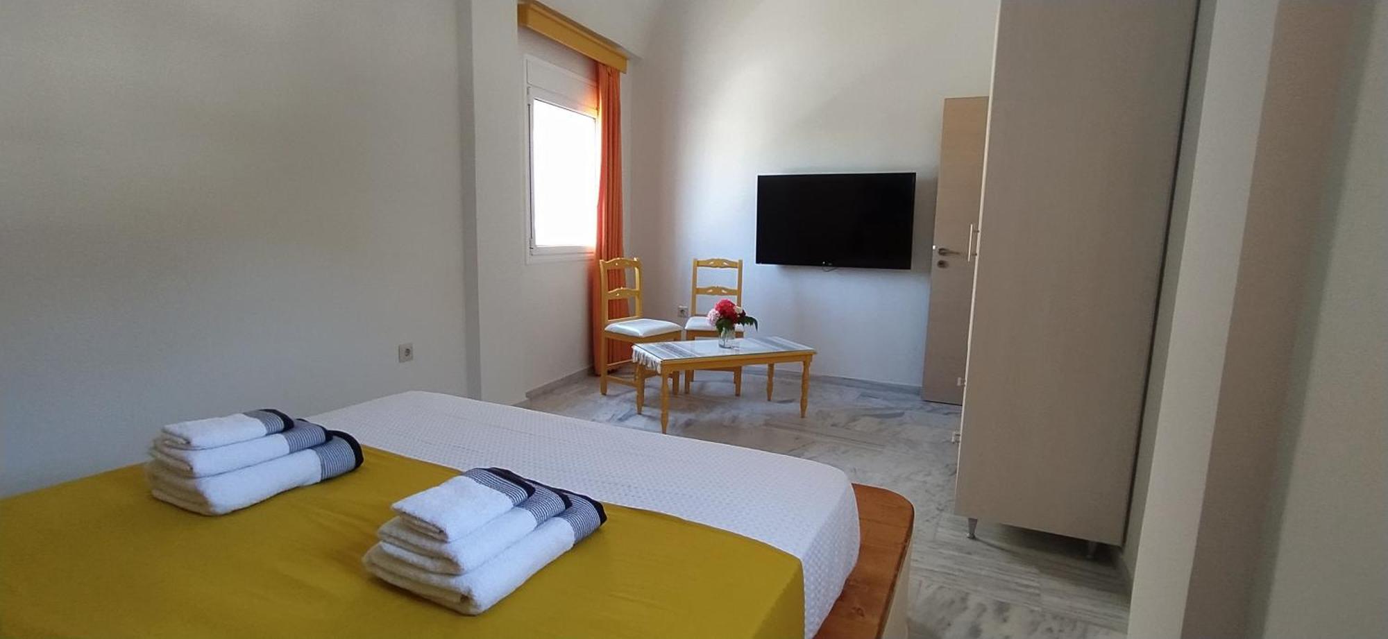 Chariot Apartments Santorini Kamári Exteriör bild