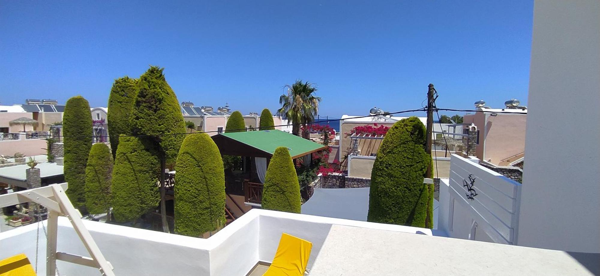 Chariot Apartments Santorini Kamári Exteriör bild